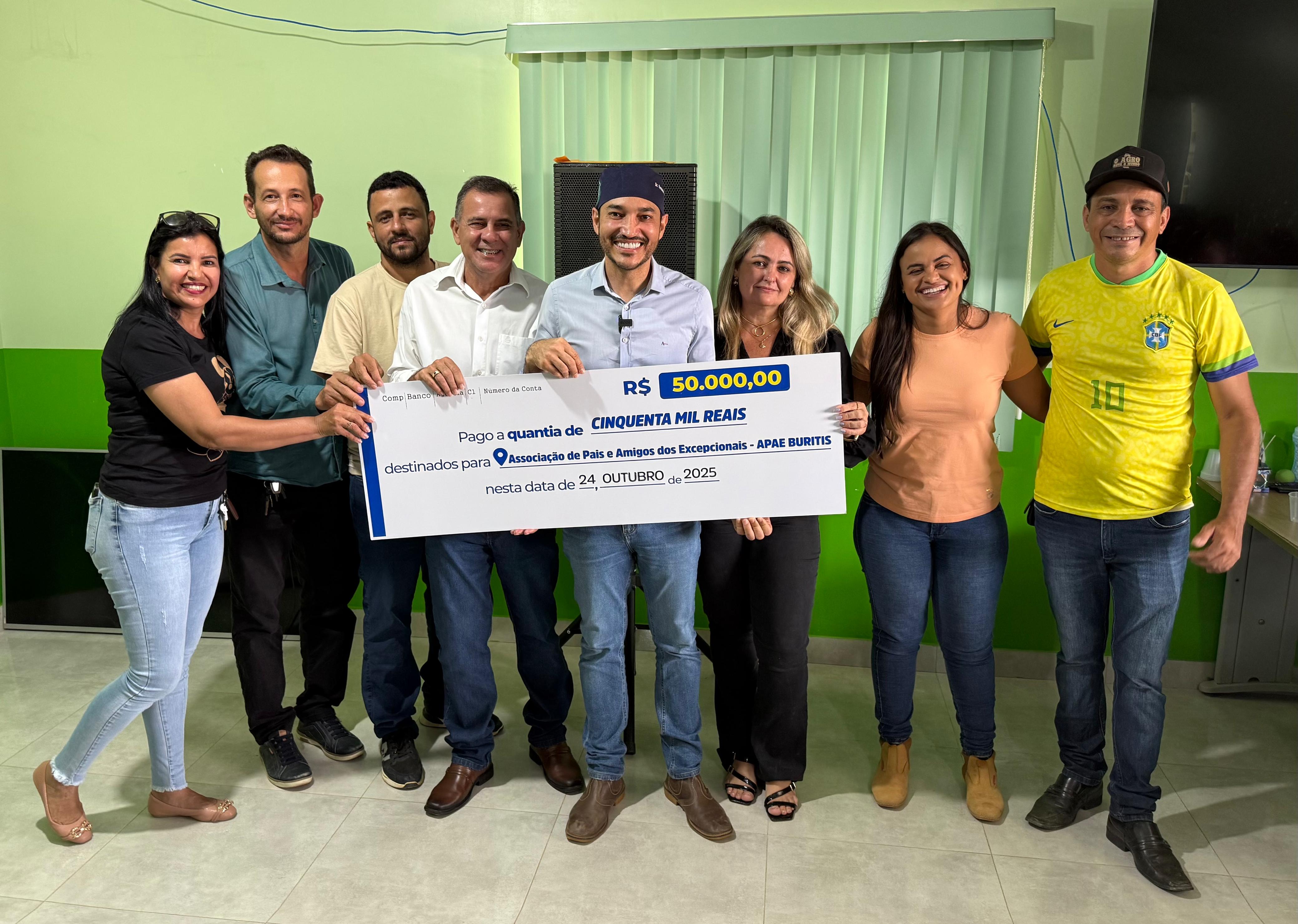 FERNANDO MÁXIMO: Deputado destina recursos para a APAE de Buritis