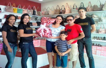 
Rondoniaovivo premia internauta com uma Bolsa da Courofino - veja foto
