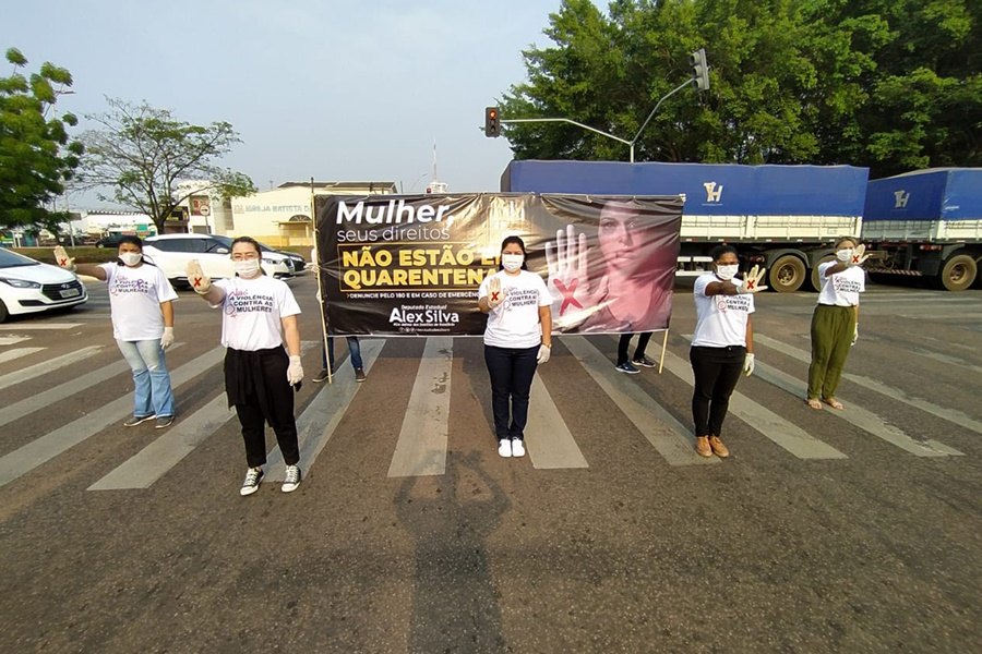 AGOSTO LILÁS: Alex Silva promove pit stop de conscientização contra a violência doméstica