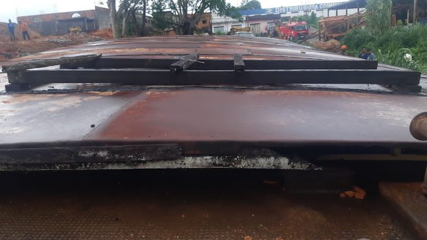 GUAJARÁ-MIRIM: Teto de embarcação desativada cai e mata trabalhador que descansava 