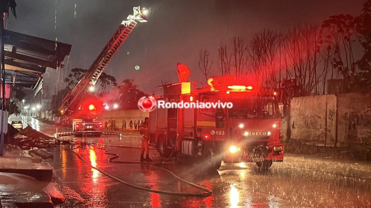 VÍDEO: Loja de caça e pesca é destruída por incêndio no Cai N'água 