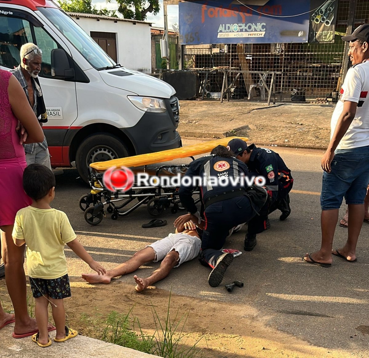 ACIDENTE: Batida entre motos ocupadas por idosos e jovem é registrada na zona Leste 