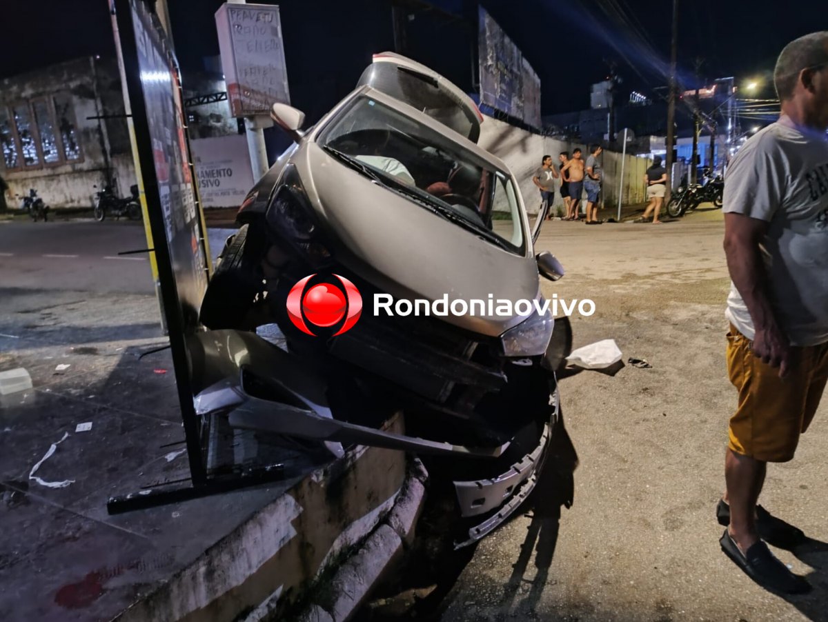 NO SEMÁFORO: Grave acidente é registrado na região Central de Porto Velho 
