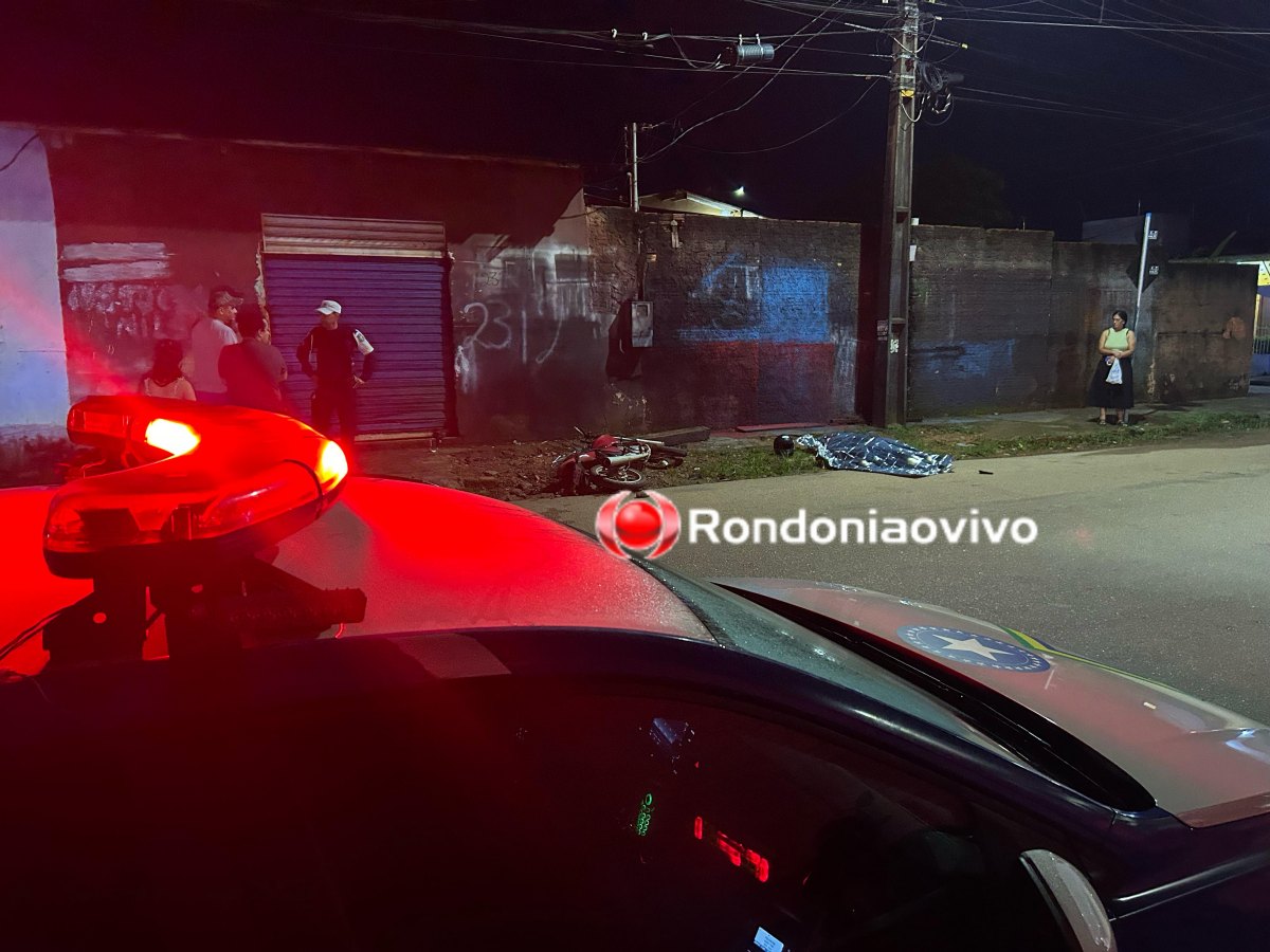 VÍDEO: Motociclista morre após perder controle da direção e bater em muro