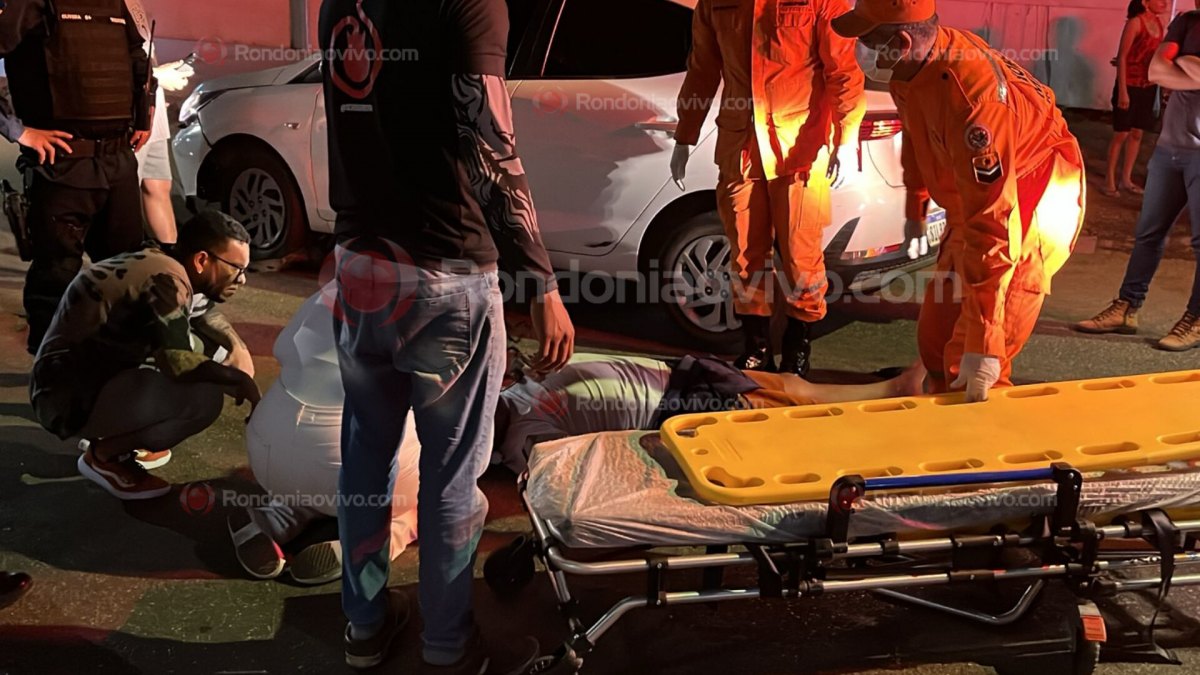 URGENTE: Motociclista fica gravemente ferido após bater contra viatura da PM