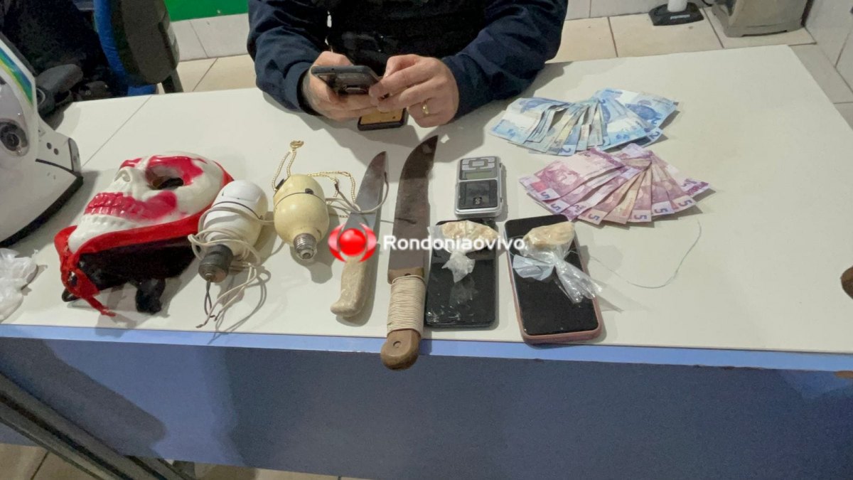 AO VIVO: Equipe do sargento Machado fecha mais uma boca de fumo e prende dupla