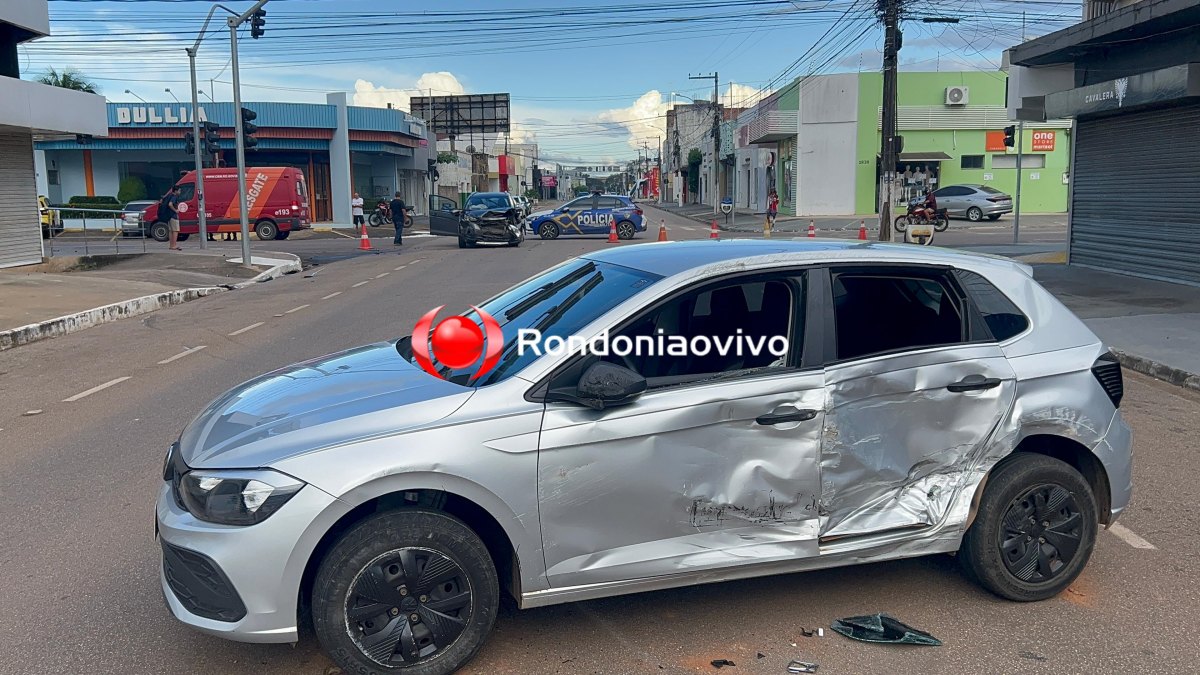 VÍDEO: Capotamento na Carlos Gomes deixa duas pessoas feridas 