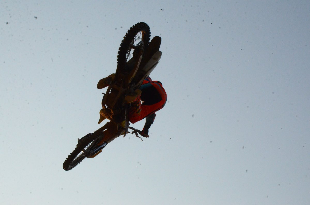 CAMPEONATO ESTADUAL: Machadinho recebe 3° etapa de evento de motocross