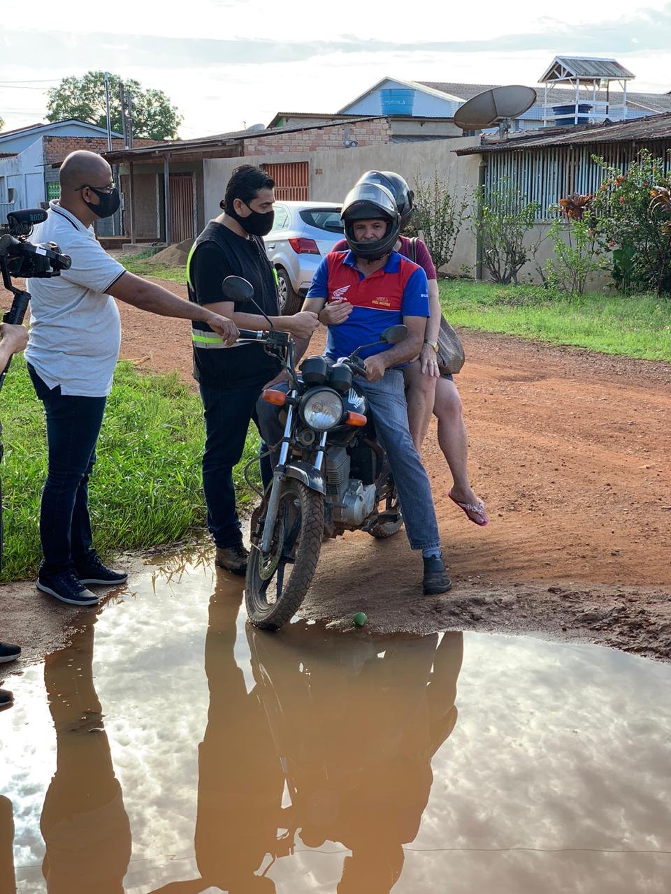  ZONA LESTE: Dr. Breno Mendes e Josinelio Muniz fiscalizam o bairro São Francisco