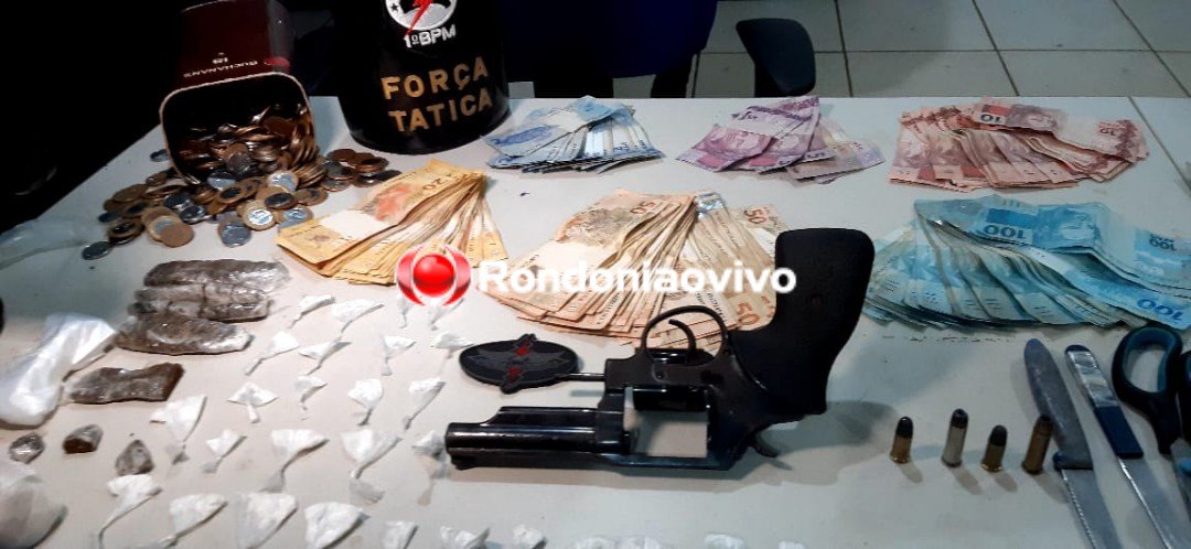 BOCA DE FUMO: Força Tática flagra adolescente com droga, arma e grande quantia em dinheiro