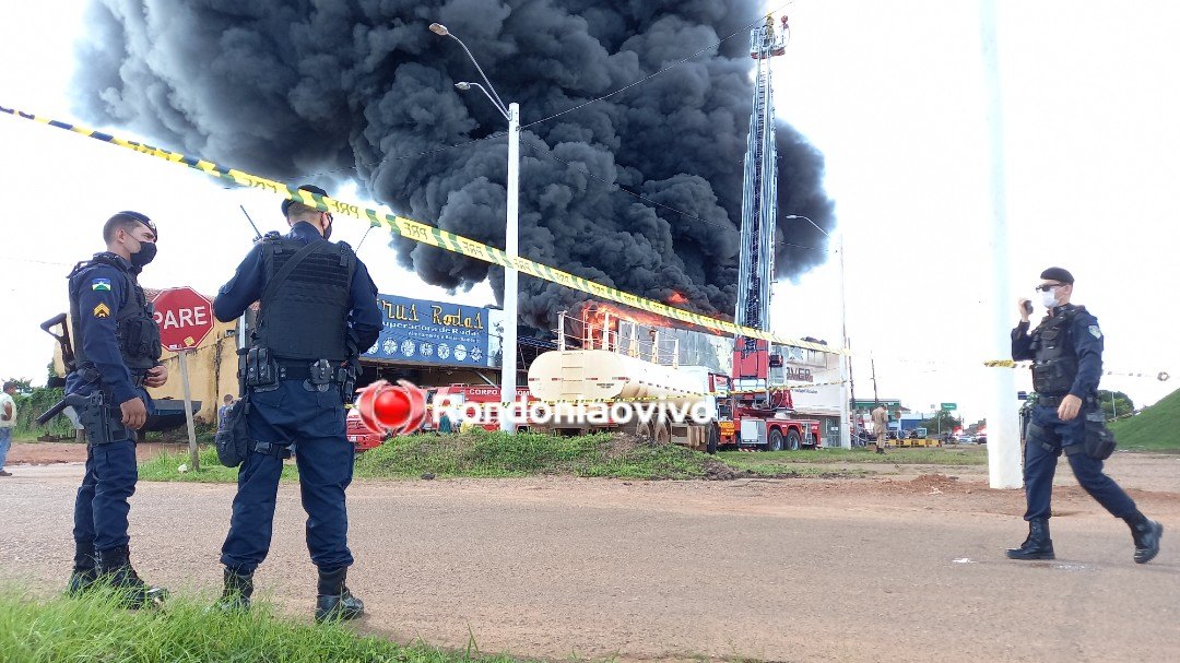 DESTRUIÇÃO: Com apoio do Exército, Bombeiros controlam incêndio em loja
