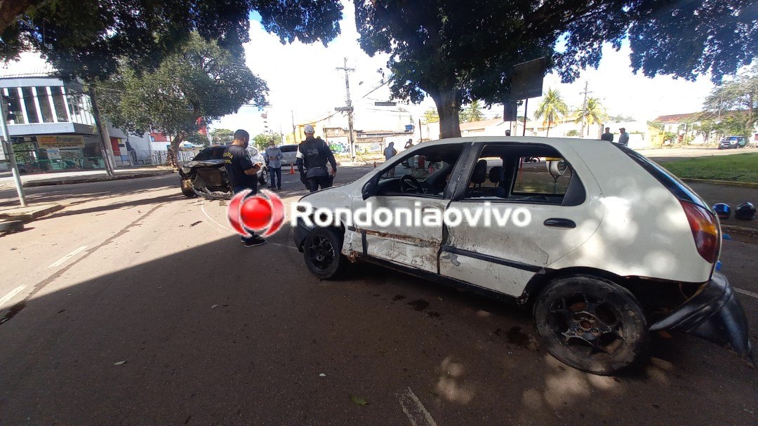 FORTE BATIDA: Grave colisão entre carros deixa criança ferida no Centro