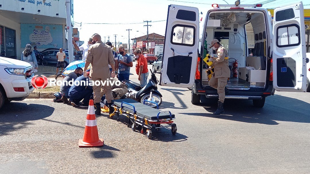 VÍDEO: Mulher fica ferida após ser atingida por caminhonete em semáforo
