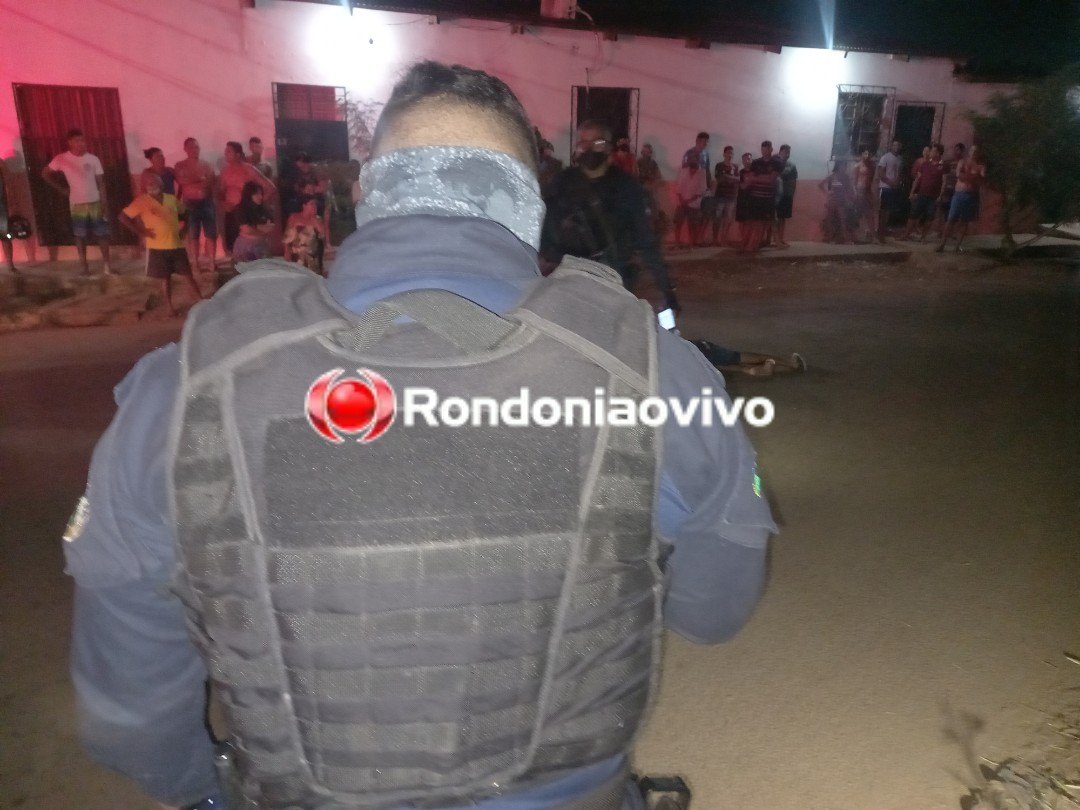 VÍDEO: Jovem é executado a tiros na zona Leste