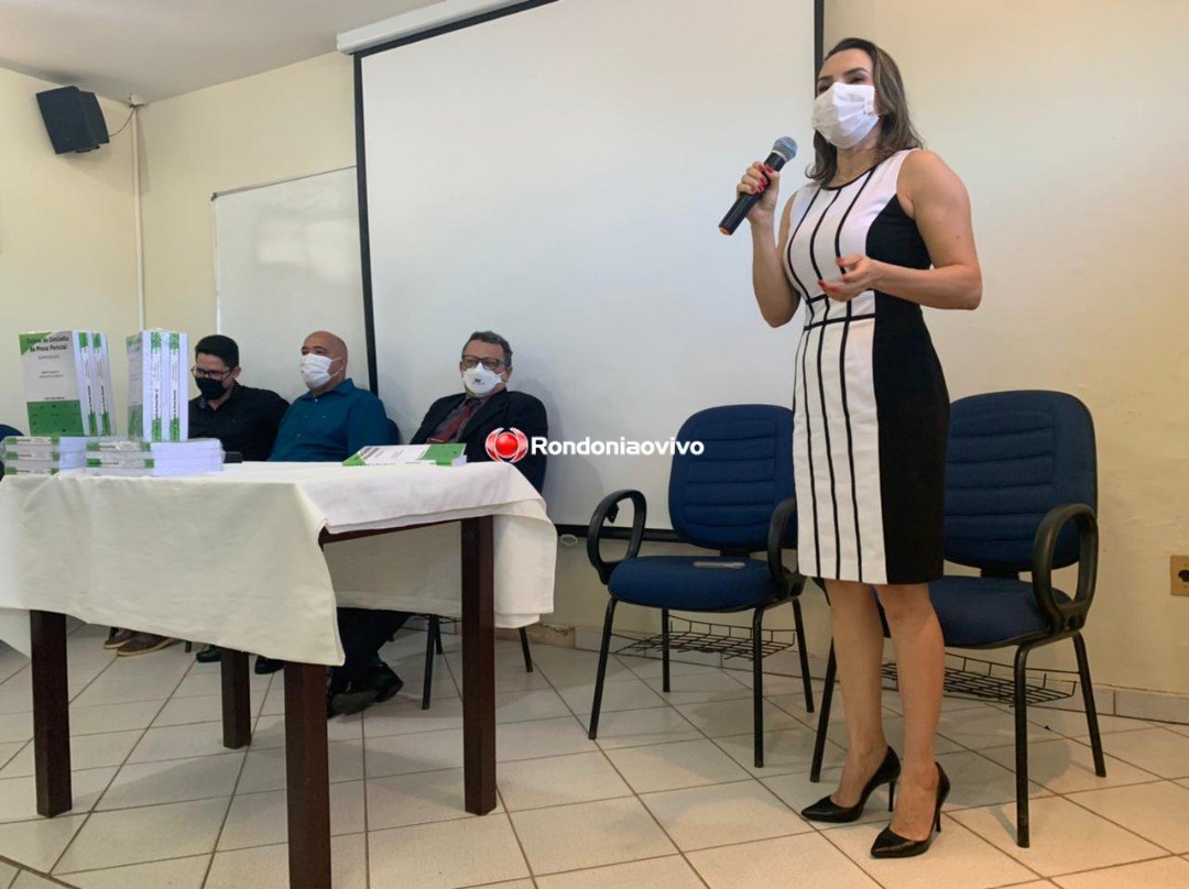 PERÍCIA CRIMINAL: Solenidade de lançamento do Livro Cadeia de Custódia da Prova Pericial