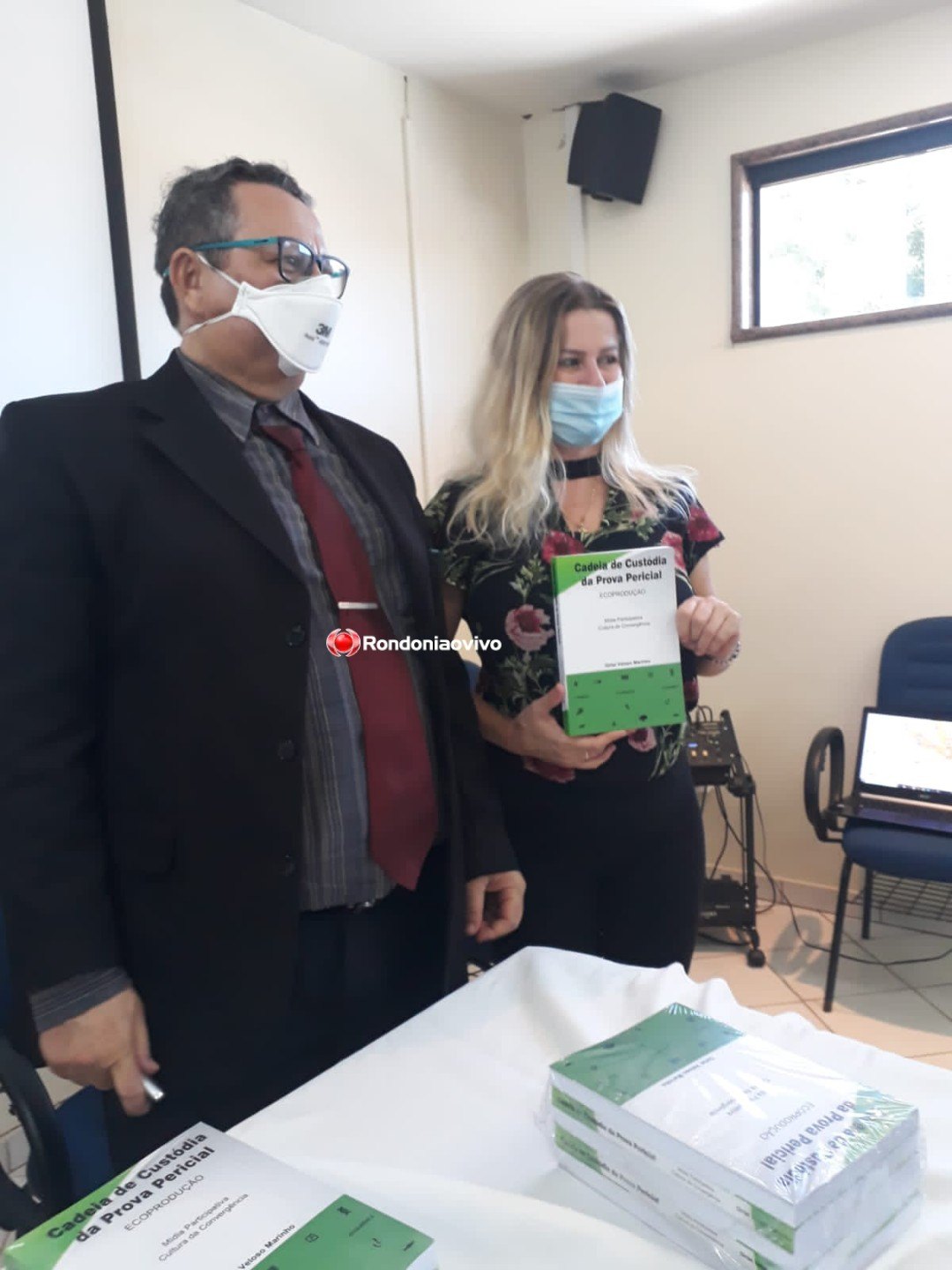 PERÍCIA CRIMINAL: Solenidade de lançamento do Livro Cadeia de Custódia da Prova Pericial