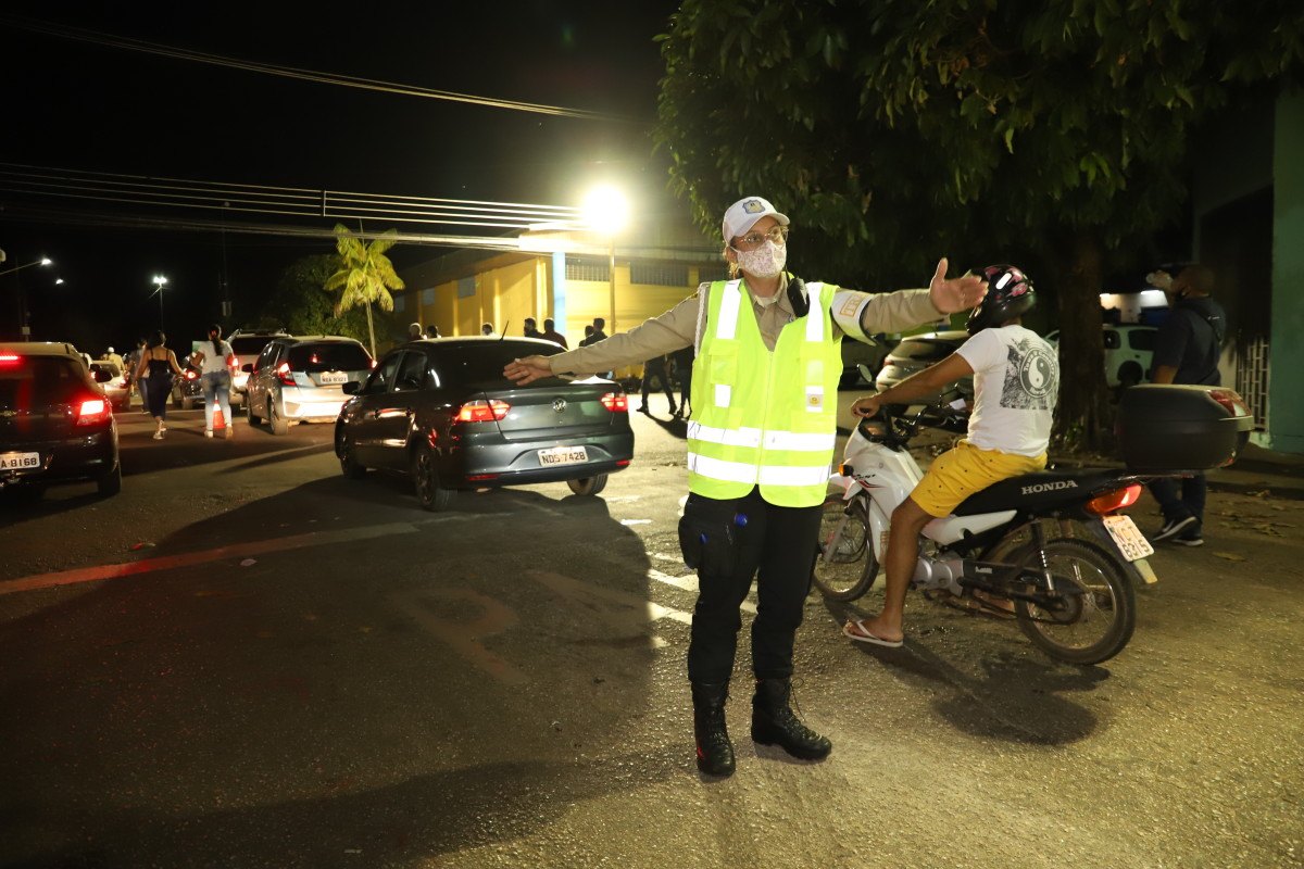 PORTO VELHO: 6° drive-thru da vacinação contra covid-19 é realizada com sucesso