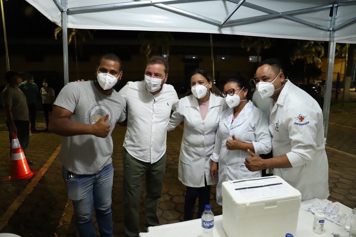 PORTO VELHO: 6° drive-thru da vacinação contra covid-19 é realizada com sucesso