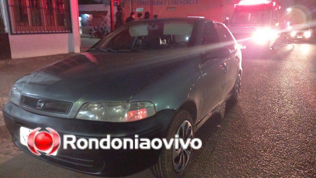 CONFIRA O VÍDEO: Mulher em motocicleta fica lesionada após colisão carro