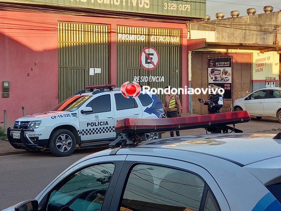 BÊBADO: Mototaxista é preso após colidir contra carro na frente de batalhão da PM