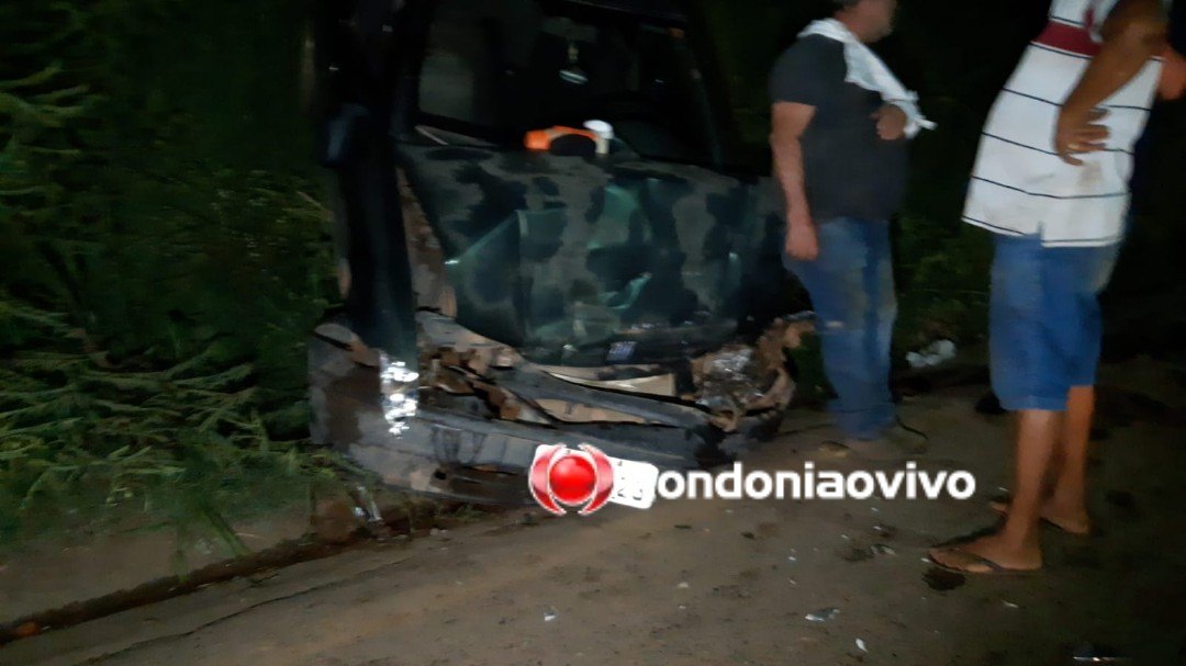 GRAVE ACIDENTE: Caminhão desgovernado atinge dois carros e promove destruição