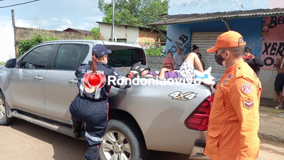 VÍDEO: Motociclista vai parar em carroceria de Hilux após grave acidente