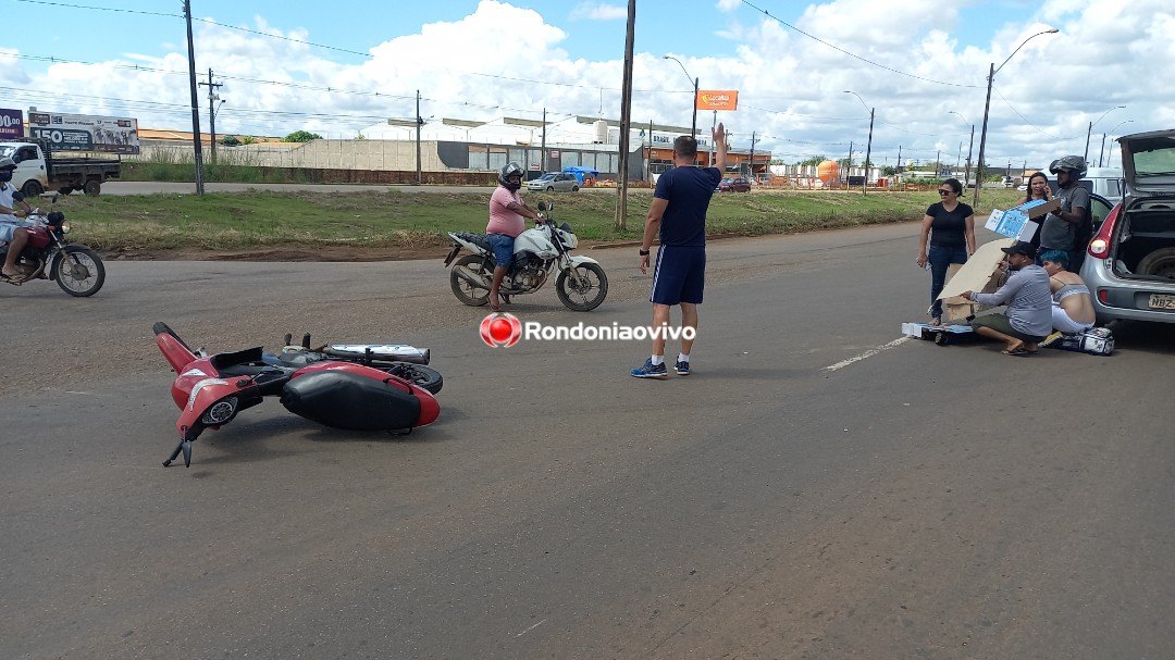 VÍDEO: Mulher em motocicleta é arrastada por carro na BR-364