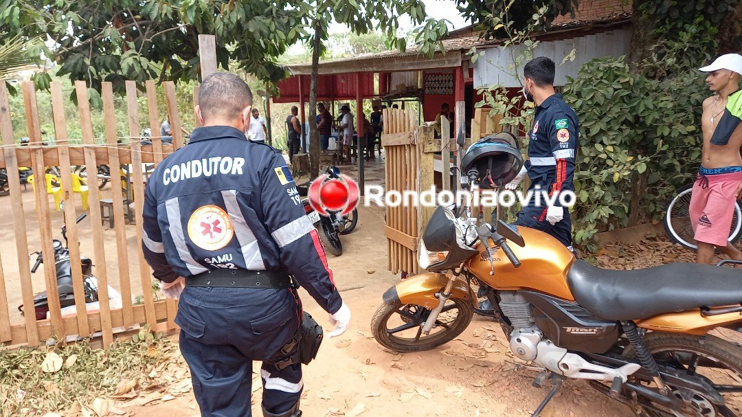 VEJA VÍDEO: Homem é morto a tiros em mesa de jogo de baralho na zona Leste da capital