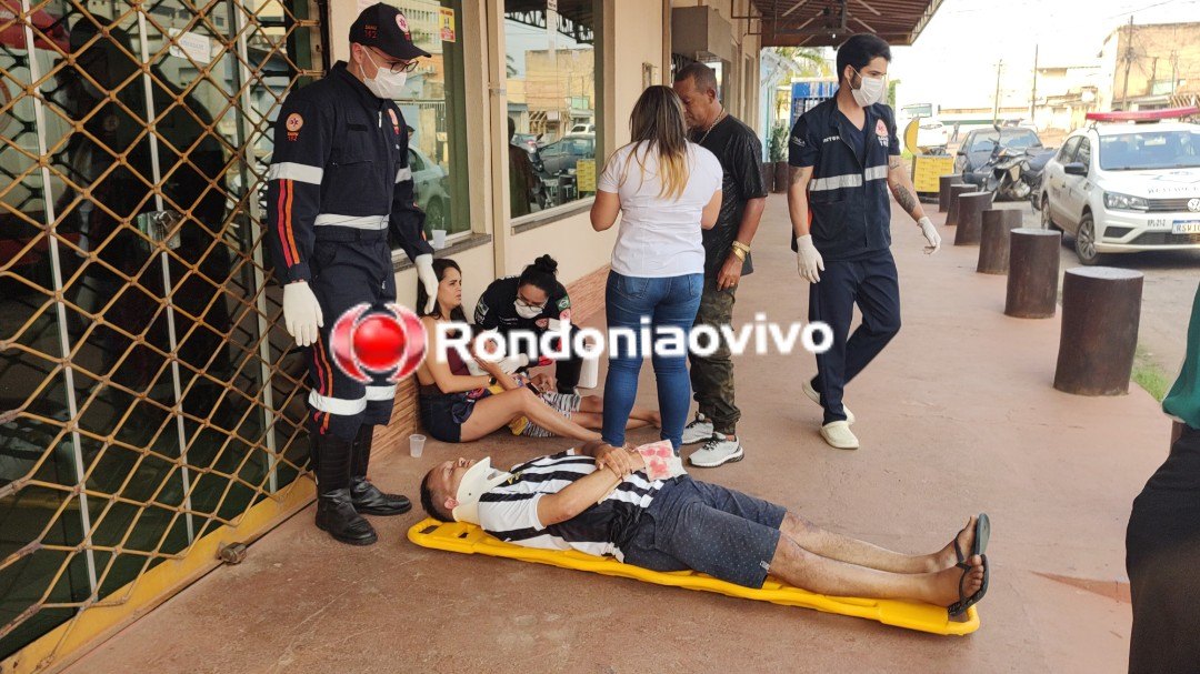 VÍDEO: Capotamento deixa criança e casal feridos no Centro