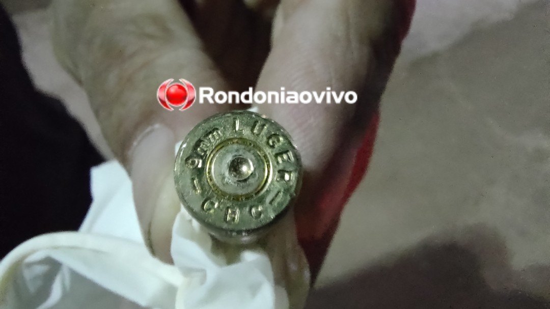 QUATRO TIROS: Polícia identifica jovem morto em praça na zona Leste