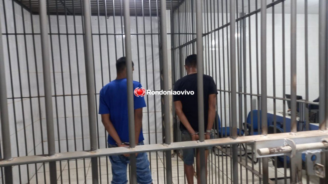 DISFARÇANDO: 'Estudante' rouba carro em residência e volta para a sala de aula