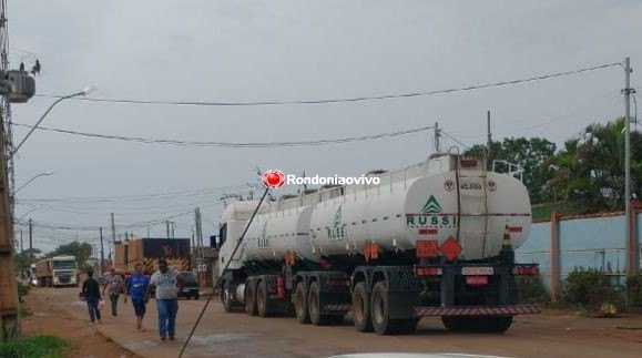 LIBERADO: Secretário de Segurança convence garimpeiros e estrada é desbloqueada