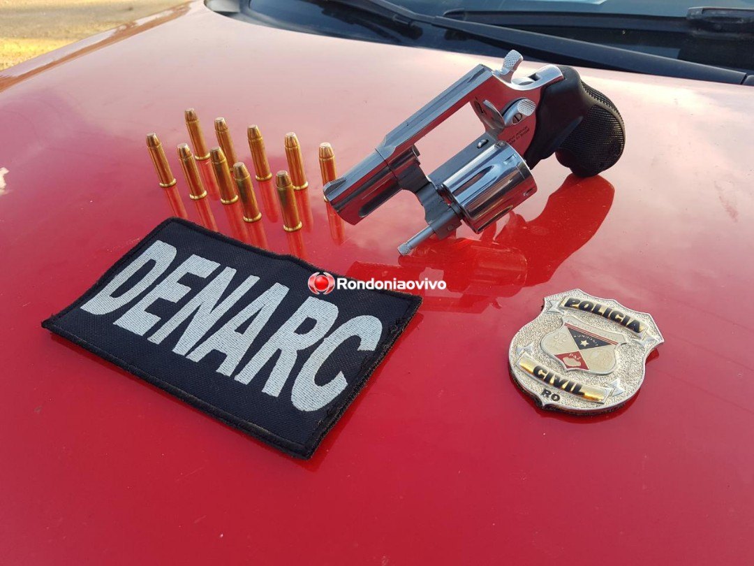 OPERAÇÃO HÓRUS: Policiais do Denarc prendem homem com revólver durante barreira 