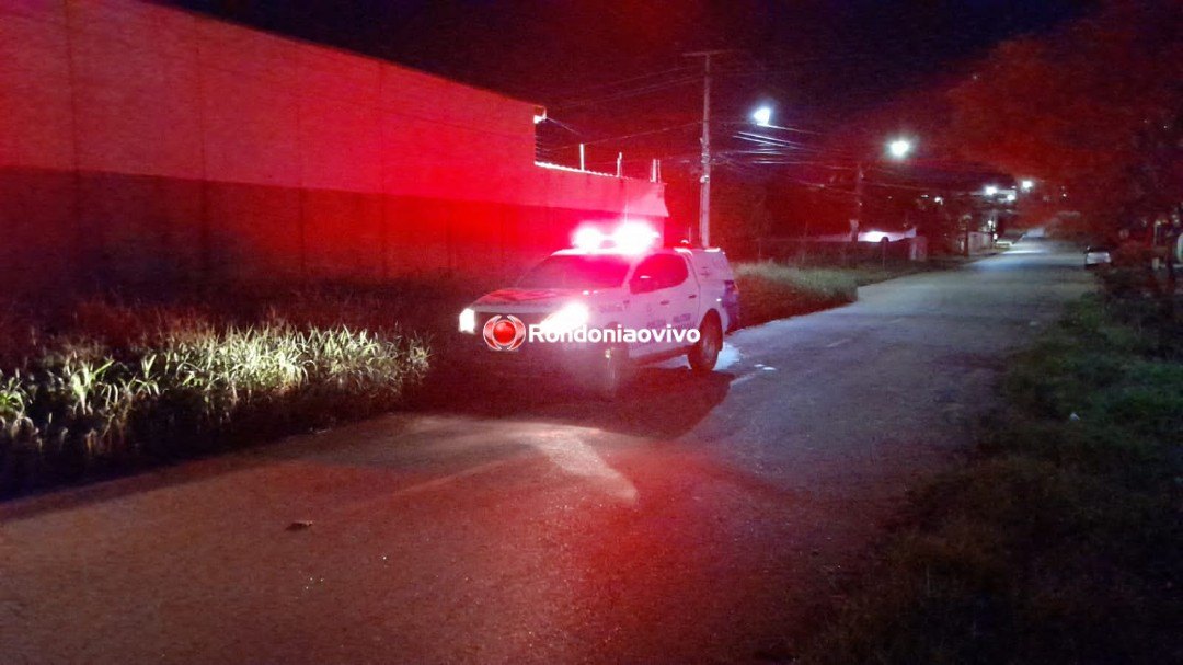 NO CENTRO: PM e Samu são acionados após homem ter faca cravada no rosto 