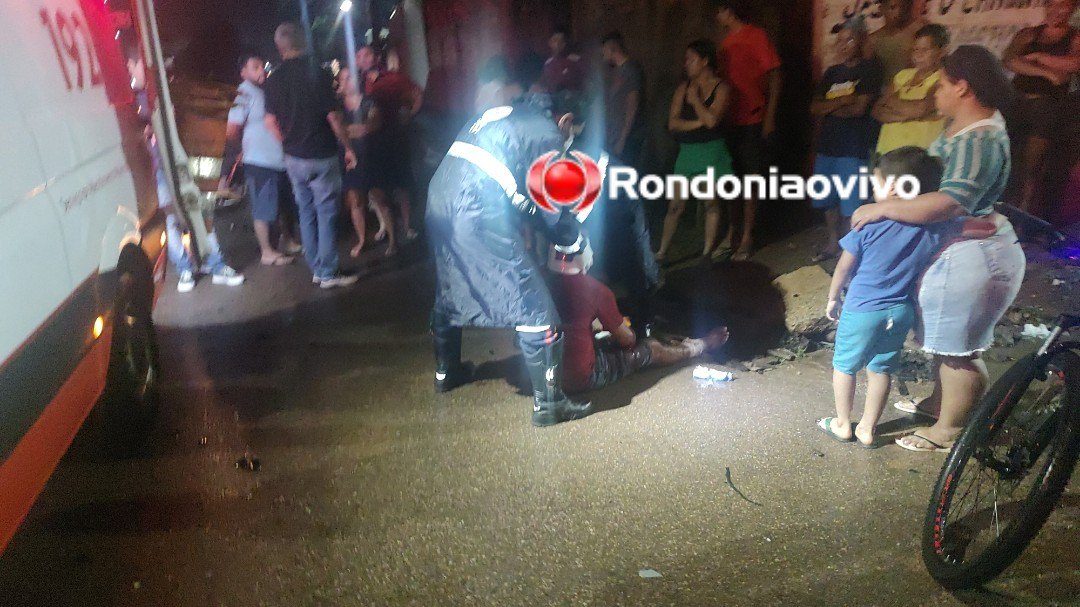 VÍDEO: Motociclista sofre fratura exposta na perna após grave acidente 