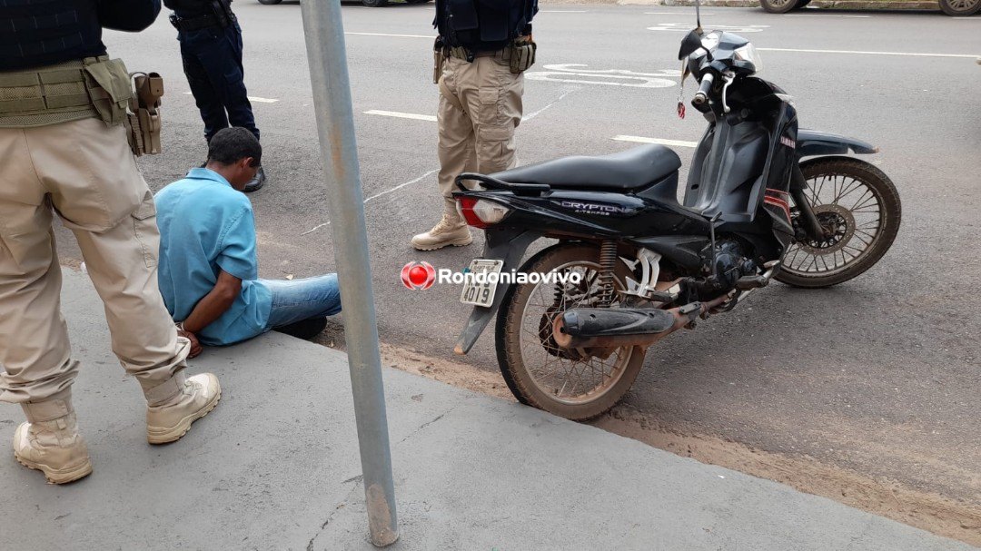 ESQUECEU: Policial civil prende homem que furtou moto após mulher deixar chave no veículo
