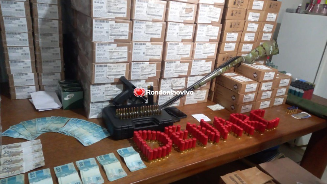AÇÃO DO DENARC: Pai e filhos são presos com mais de 140 mil munições e armas 