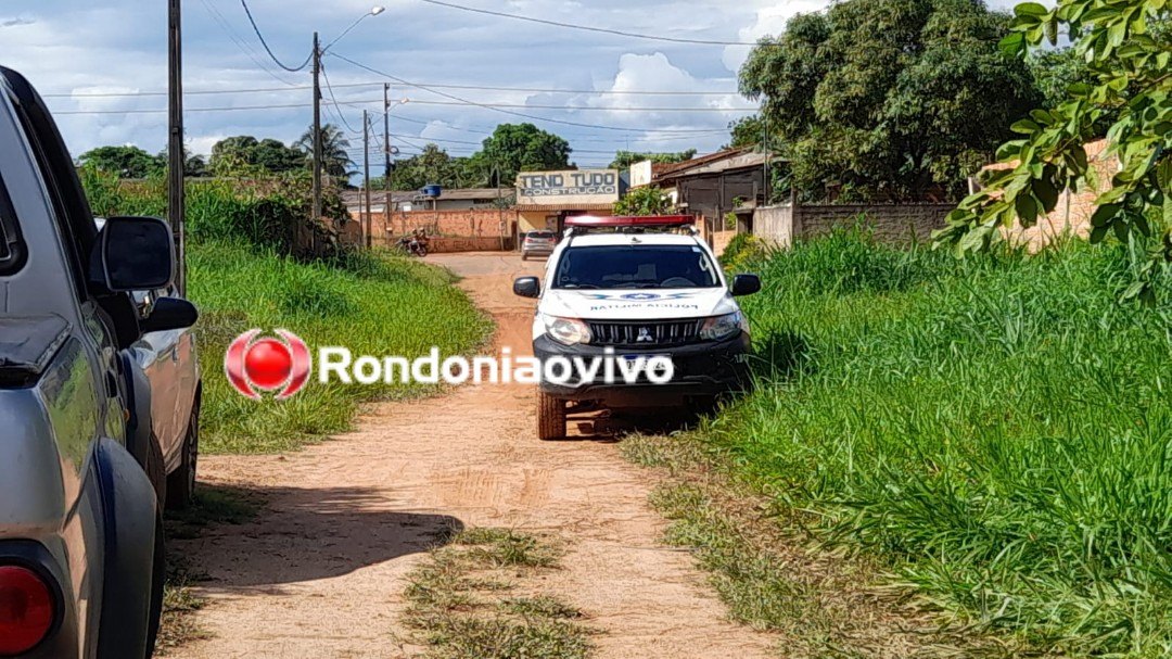 MORTE: Homem é morto a tiros e facadas em residência na zona Leste da capital 