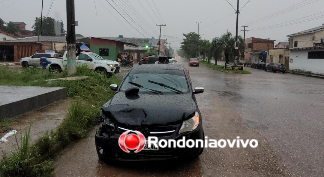 VÍDEO: Carro HR-V capota após colisão na Rio de Janeiro