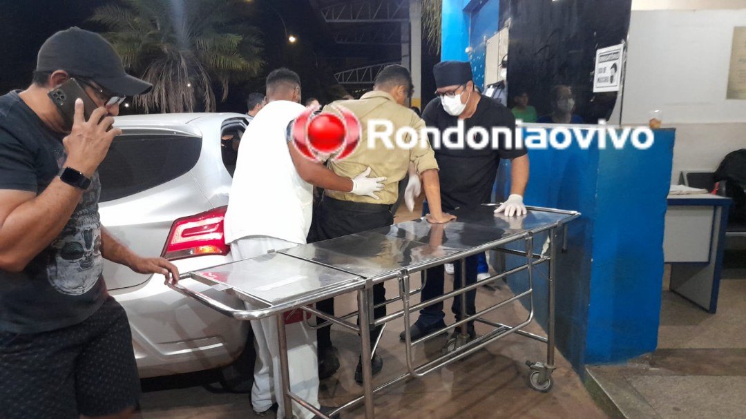 VÍDEO: Vigilante é baleado durante roubo de arma em escola