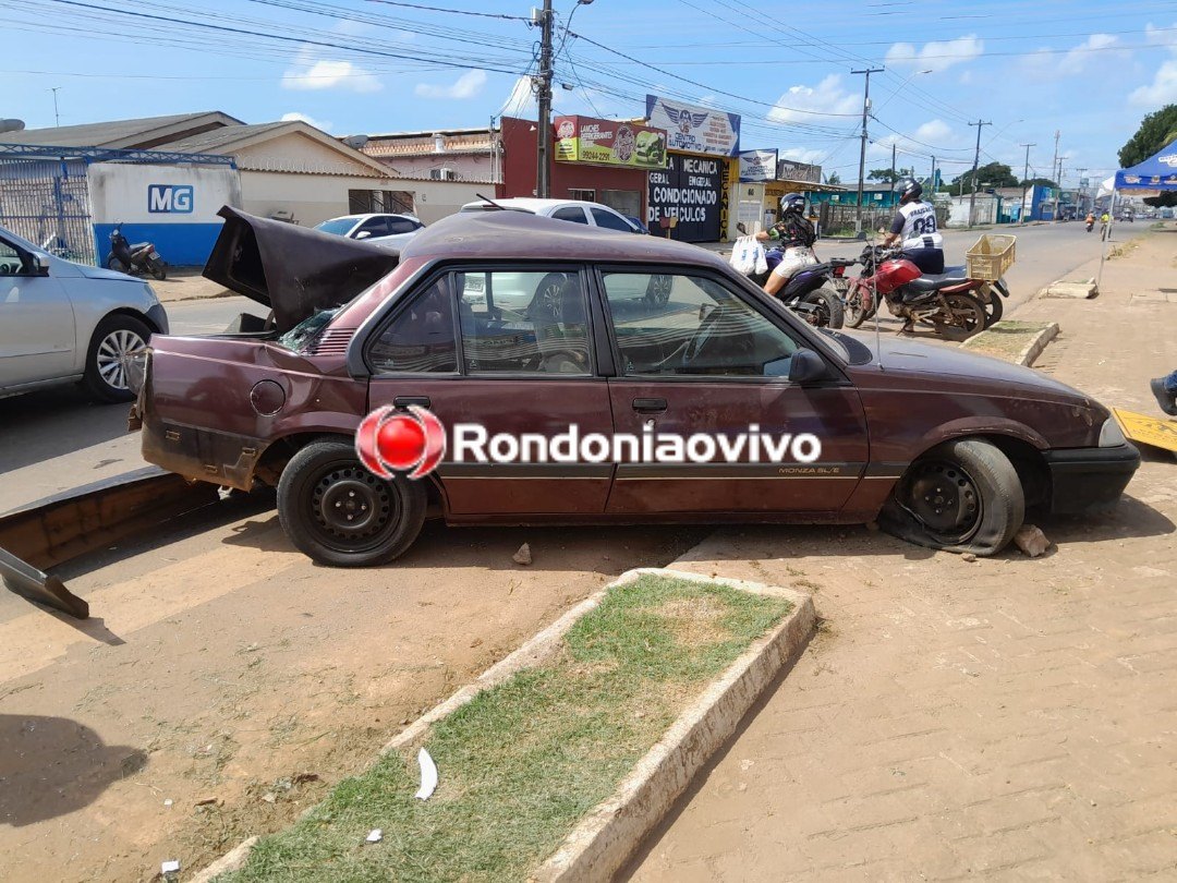 VÍDEO: Carro estacionado é arrastado por ônibus em grave batida na Mamoré 