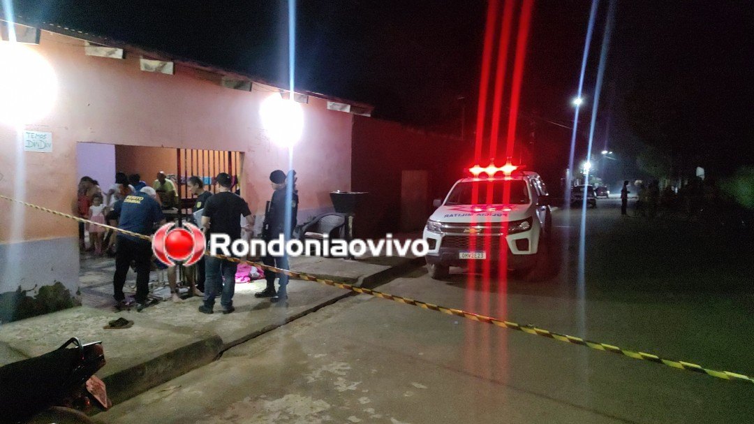 EXECUÇÃO A TIROS: Apenado morre sentado enquanto assistia filhos jogarem bola na rua