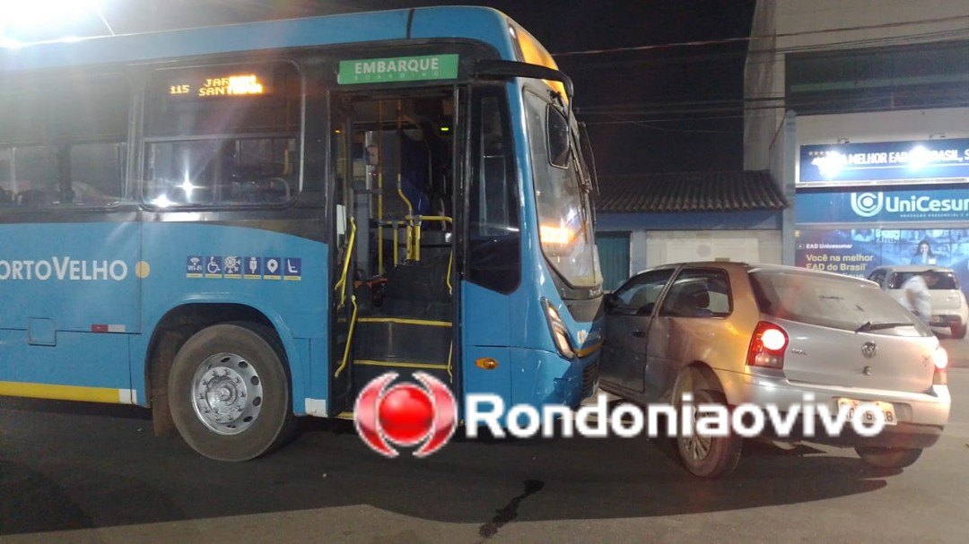 COLISÃO: Ônibus arrasta carro em acidente na frente da UPA na zona Leste 