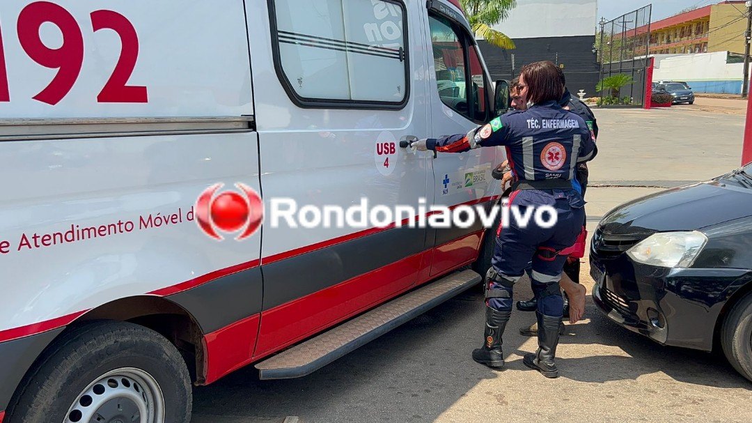 DOIS FERIDOS: Motociclista colide contra carro e é atropelado por outra moto