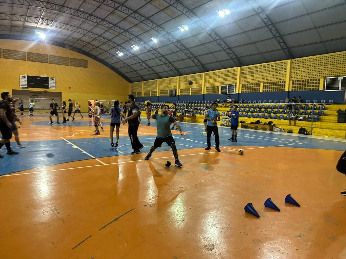 JOGOS INTERMUNICIPAIS DE RO: Times de handebol de Porto Velho se preparam para competição