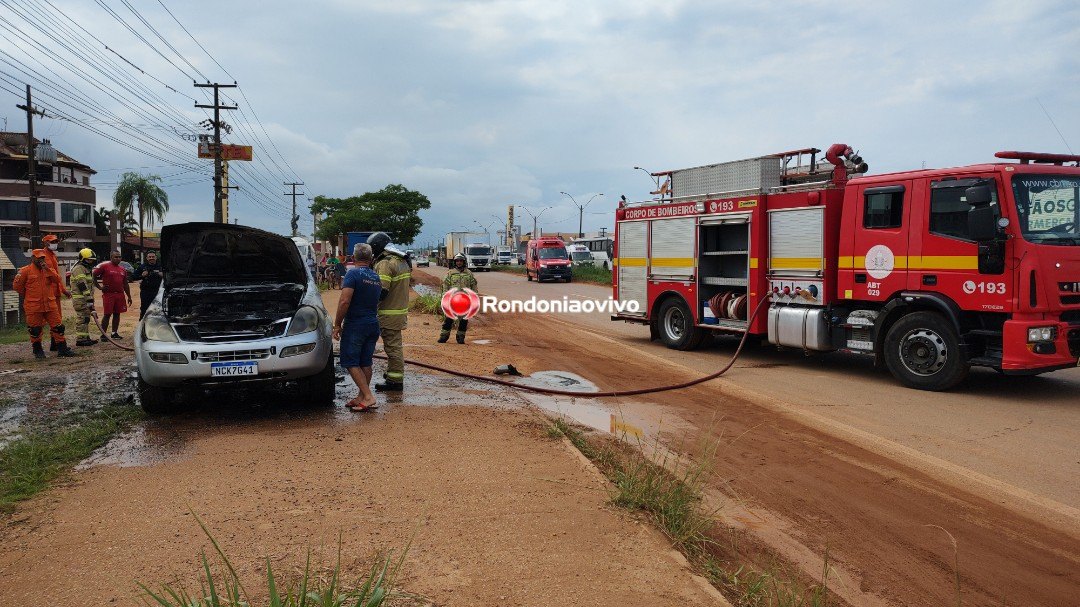 VÍDEO: Carro Rexton é destruído por incêndio na rua da Beira