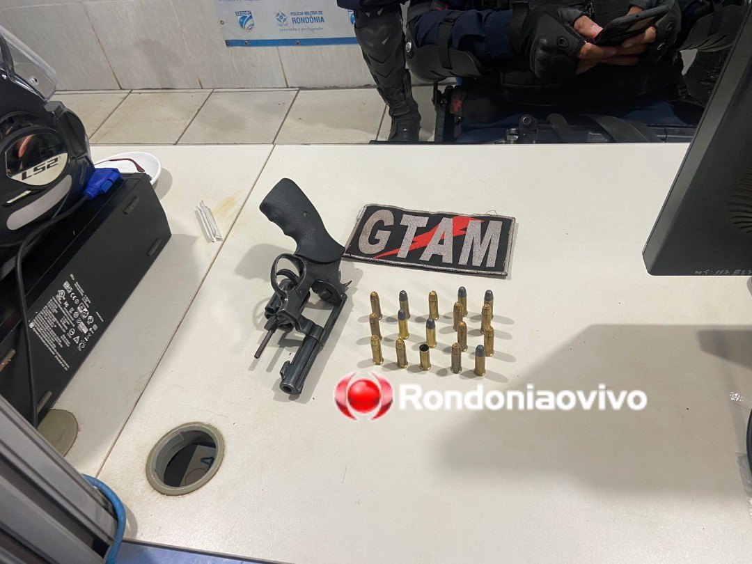PERIGO: PM recebe denúncia de disparo de arma de fogo e prende homem com revólver 