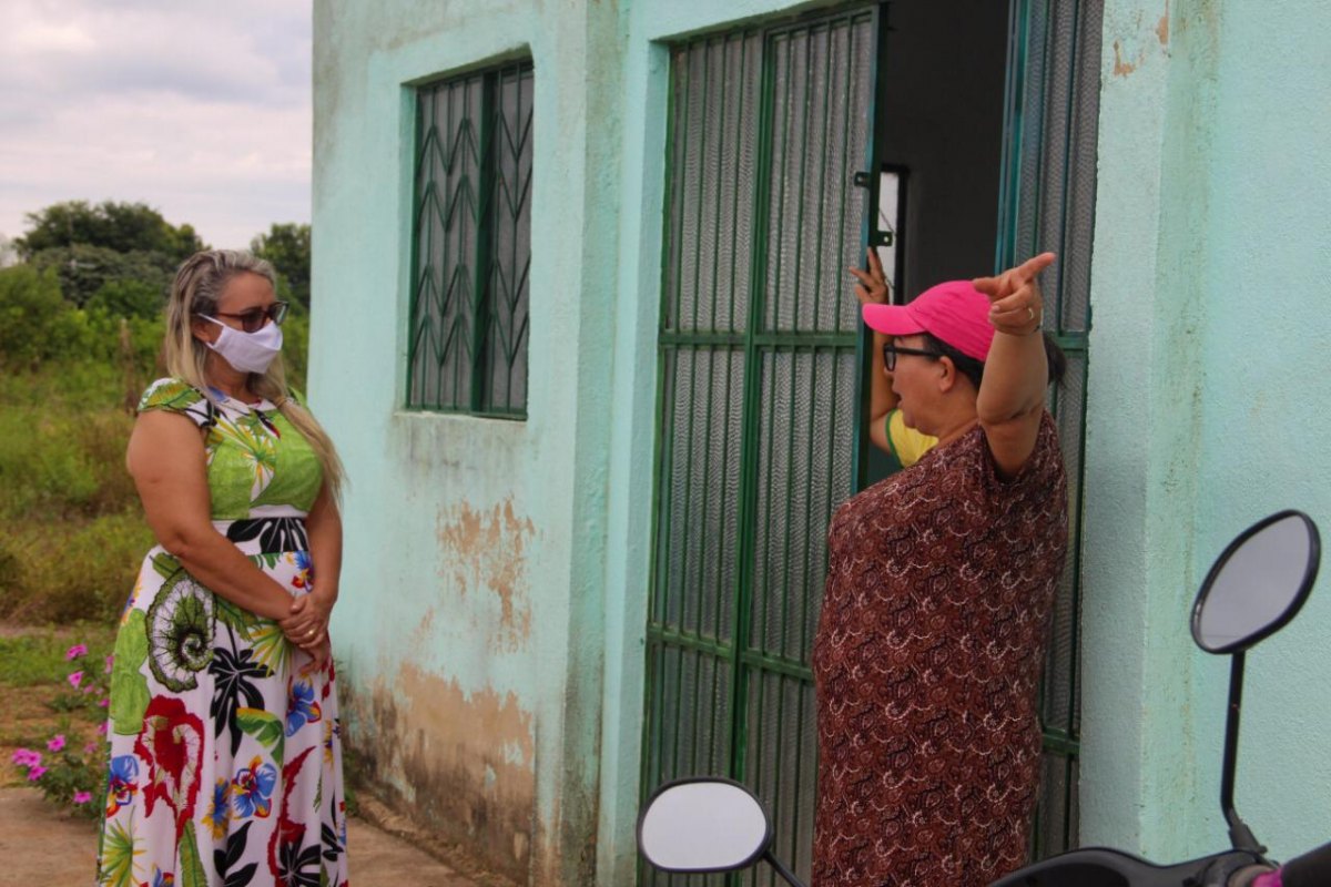 PARLAMENTAR: Márcia Socorristas Animais visita às comunidades Terra Nova e São Sebastião