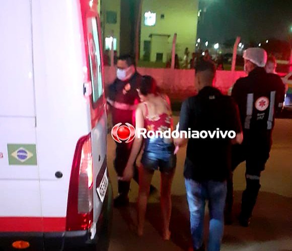 LIVRAMENTO: Mãe e bebê no carrinho são atropeladas por carro na faixa de pedestres