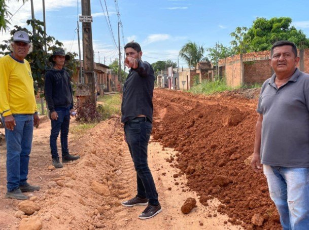 MELHORIAS: Rosalina de Carvalho recebe limpeza após pedido de Márcio Pacele